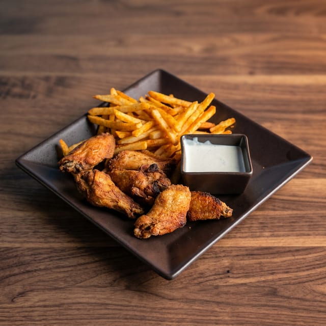 6 PC Wing & Fries.
