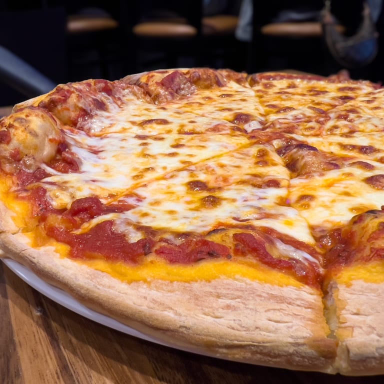 Delicious Cheese Pizza Options
